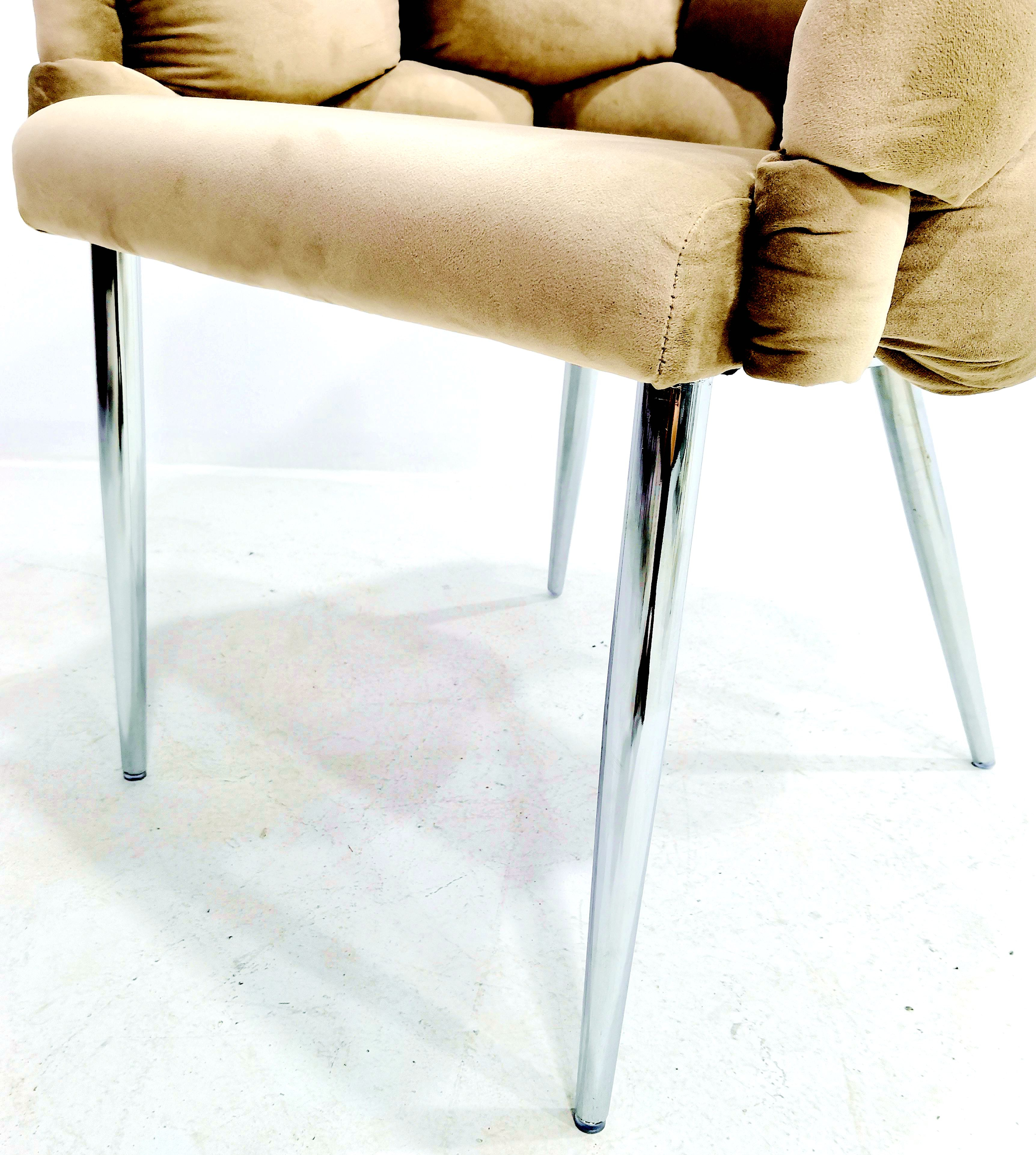 Sessel Polsterstuhl Samtbezug gepolsterter Esszimmerstuhl Metallfuß beige